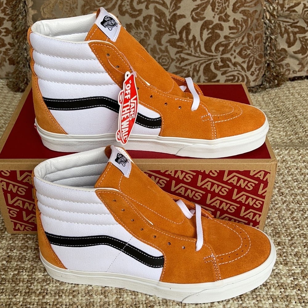 Vans Sk8-Hi Sneakers in White, Orange & Black - Picture 4 of 16